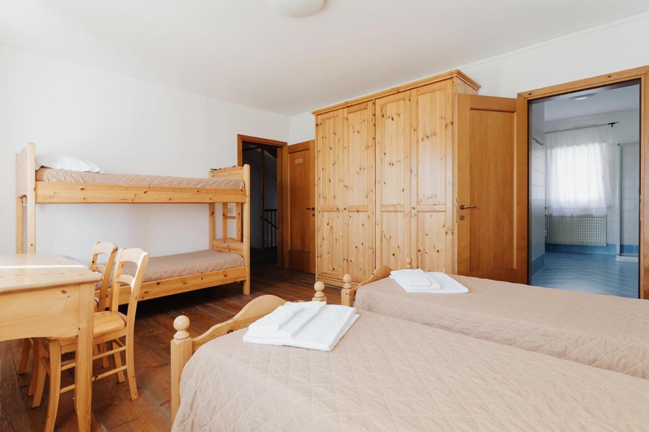Fondazione Lucia De Conz Hostel San Gregorio nelle Alpi Luaran gambar