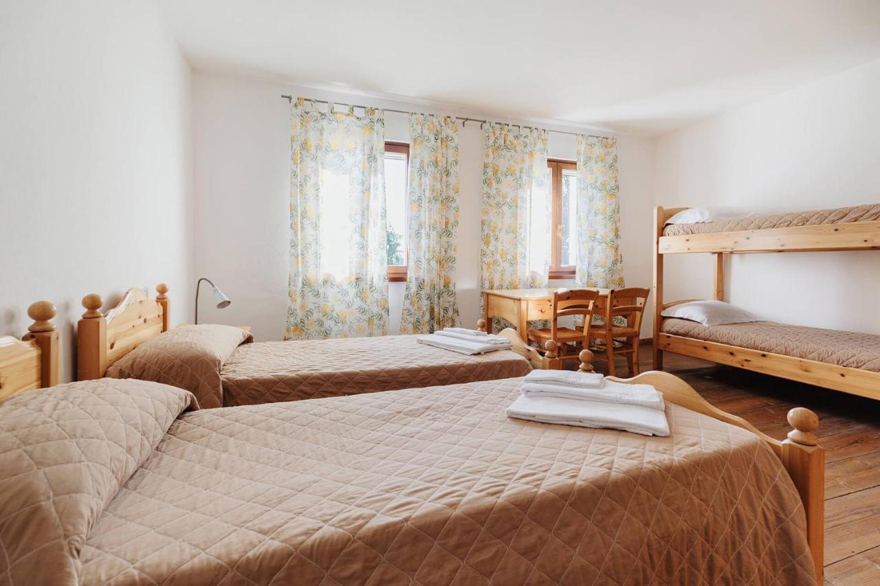 Fondazione Lucia De Conz Hostel San Gregorio nelle Alpi Luaran gambar