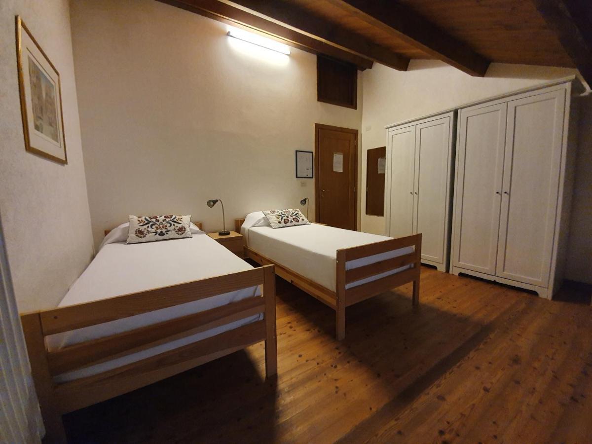Fondazione Lucia De Conz Hostel San Gregorio nelle Alpi Luaran gambar