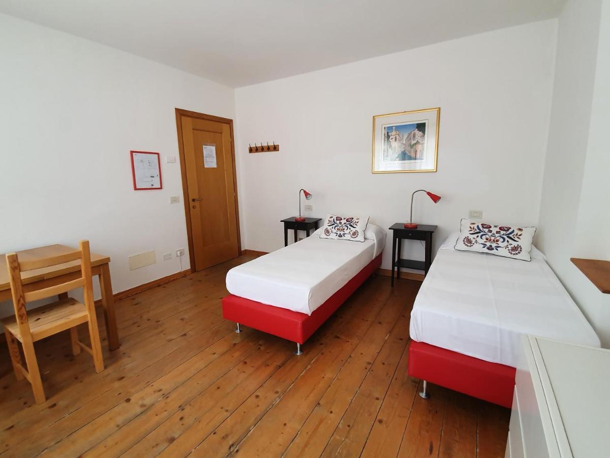 Fondazione Lucia De Conz Hostel San Gregorio nelle Alpi Luaran gambar