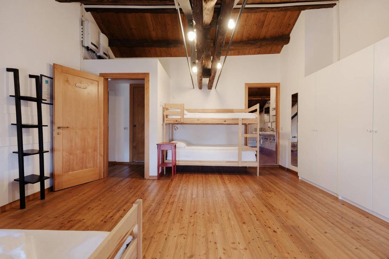 Fondazione Lucia De Conz Hostel San Gregorio nelle Alpi Luaran gambar